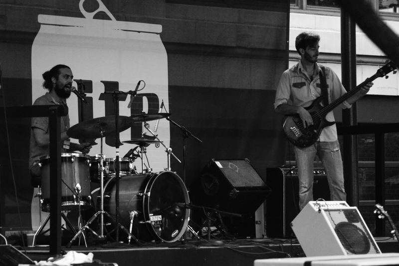 Illustration for article titled First Foray Into Photographing A Band (Photo Dump)